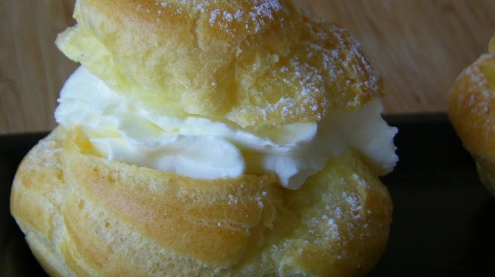 Как приготовить классические профитроли