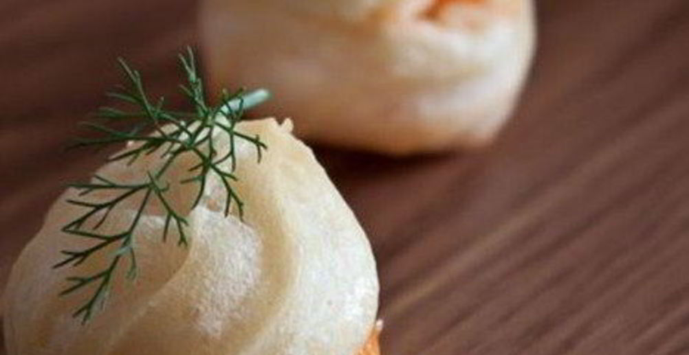 Рецепт тартинки с красной икрой