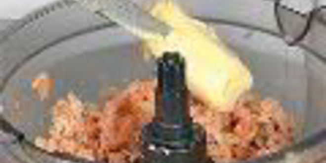 Рецепт профитролей с кремом из лосося