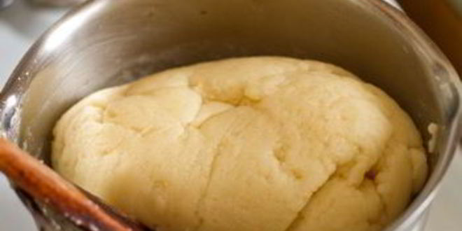 Рецепт профитролей с острым куриным салатом