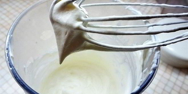 Рецепт профитролей с пармезаном и муссом из крабового мяса