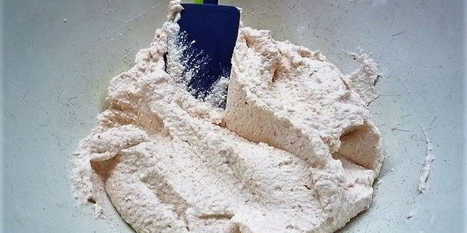 Рецепт профитролей с пармезаном и муссом из крабового мяса