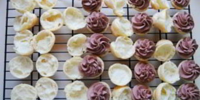 Рецепт профитролей с ромовой начинкой