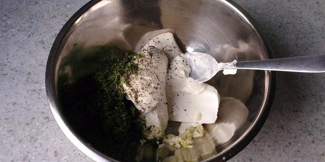 Рецепт профитролей с творожным сыром и семгой