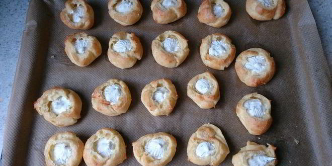 Рецепт профитролей с творожным сыром и семгой