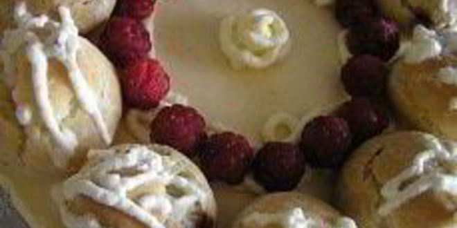 Рецепт шоколадна-апельсинового торт с профитролями