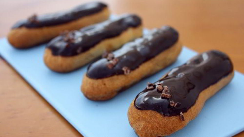 Как приготовить эклеры с шоколадным кремом