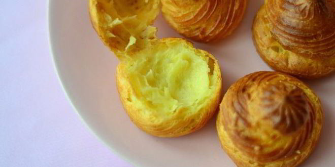 Рецепт закусочных профитролей со сливочно-лососевым крем-муссом