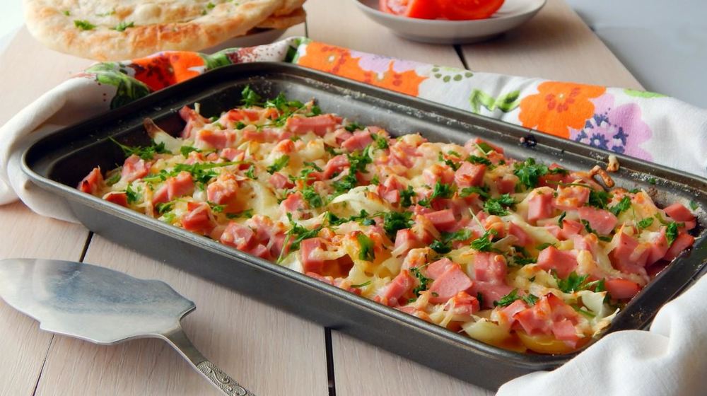 Как приготовить картофельную запеканку с колбасой