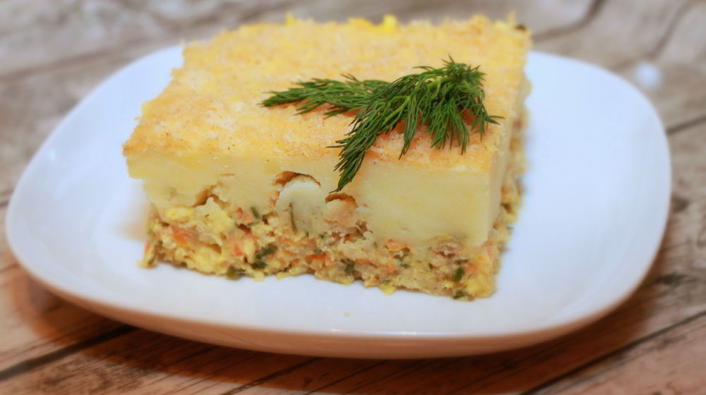 Как приготовить рыбную запеканку с картофельным пюре