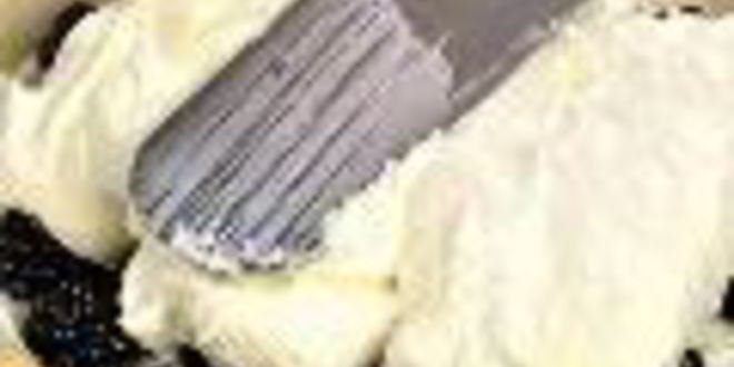 Рецепт творожной запеканки с ежевикой