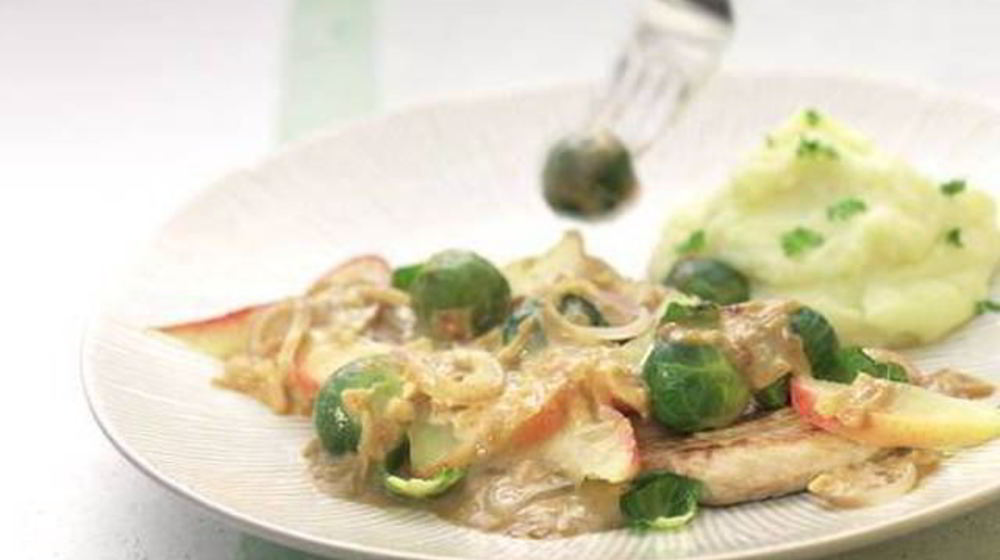 Как приготовить запеканку из шницеля и брюссельской капусты