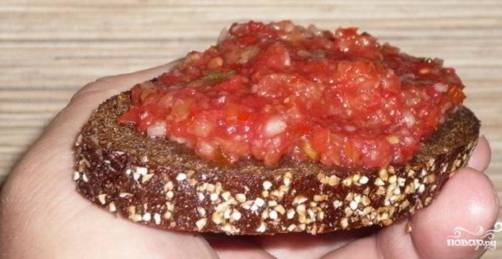 Рецепт салатную заправку из козьего сыра и томатов