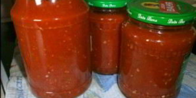 Рецепт аджики с хреном и помидорами