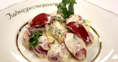 Рецепт Салата из помидоров с аджикой