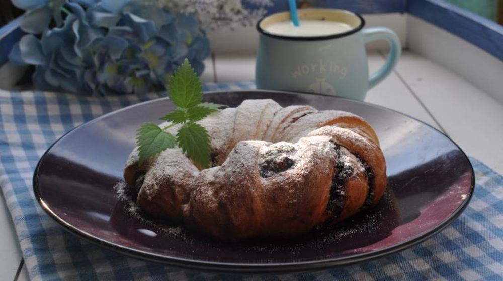 Как приготовить булочки-веночки с джемом