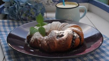 Рецепт Булочек-веночков с джемом