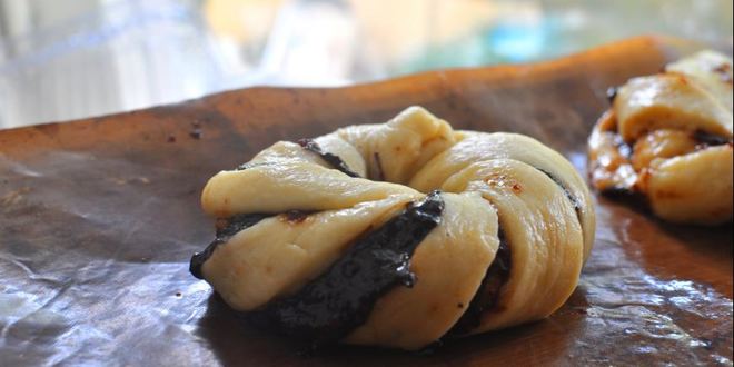 Рецепт булочек-веночков с джемом