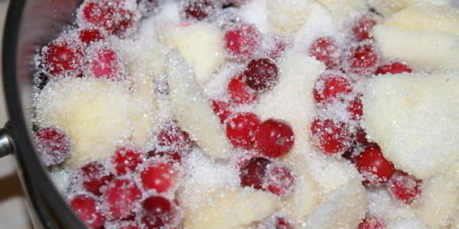 Рецепт клюквенно-яблочного джем с тимьяном