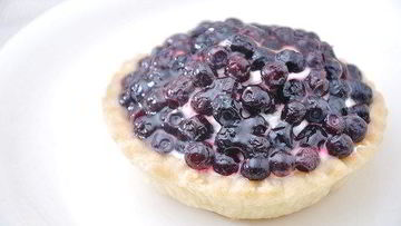 Рецепт Лимонных корзиночек с черникой и смородиновым джемом