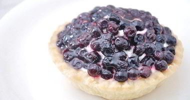 Рецепт Лимонных корзиночек с черникой и смородиновым джемом