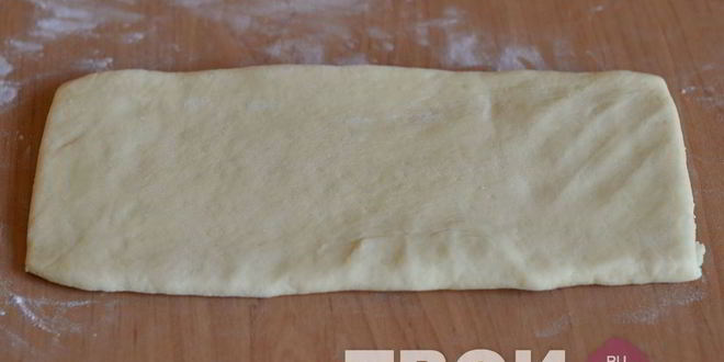 Рецепт песочных полосок с джемом и орехами