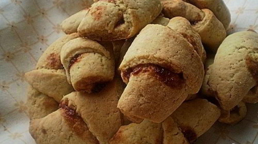 Как приготовить рулетики с джемом