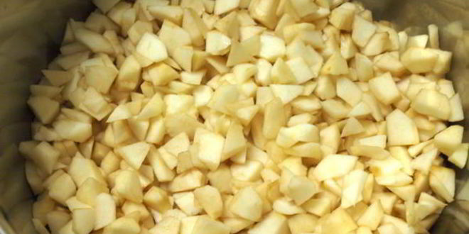 Рецепт яблочного джема с карамелью