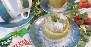 Рецепт Запеченных яблок с джемом и бананом