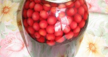 Рецепт Компота из вишен с косточками на зиму