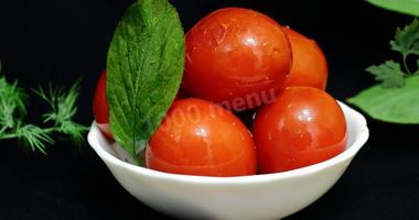 Рецепт Красных помидоров квашеных в кастрюле