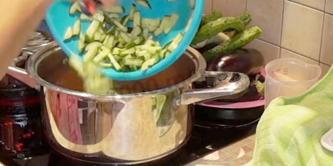 Рецепт лечо из огурцов с помидорами на зиму