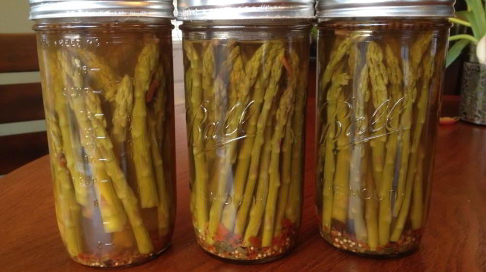Как приготовить маринованную спаржу