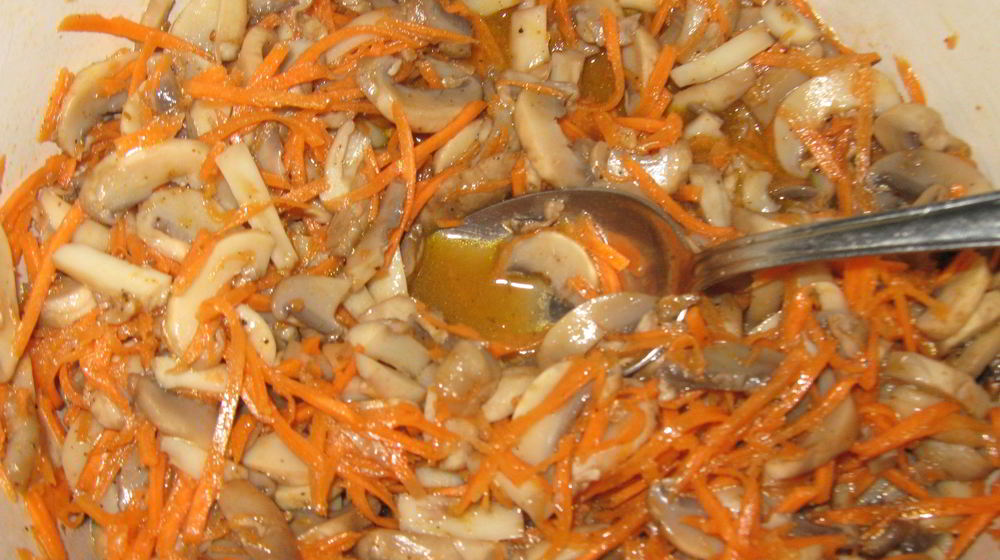 Как приготовить маринованных вешенок по-корейски