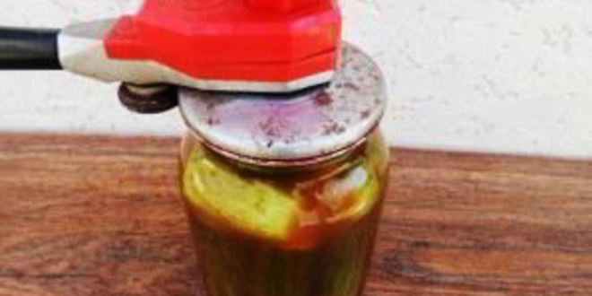 Рецепт огурчиков с кетчупом на зиму