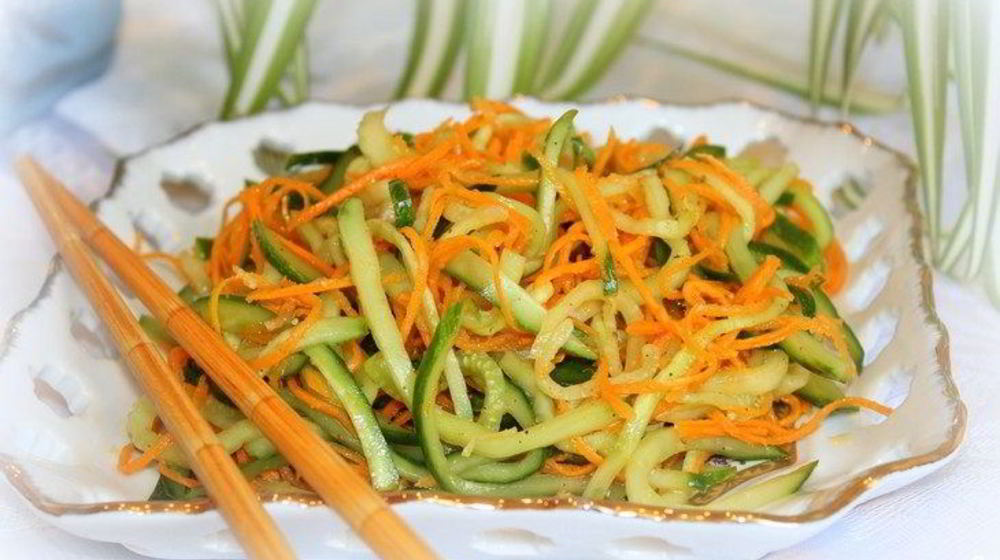 Как приготовить огурцы по-корейски на зиму