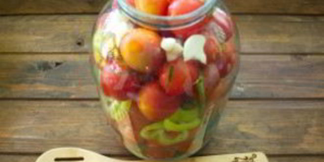 Рецепт помидоров в банках на зиму