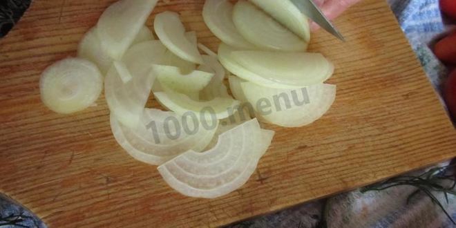 Рецепт помидоров в желатине с луком на зиму