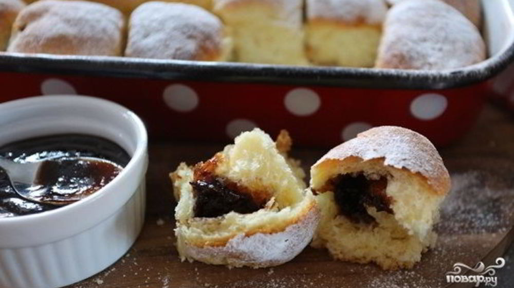Как приготовить булочку с повидлом