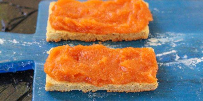 Рецепт песочной полоски с повидлом