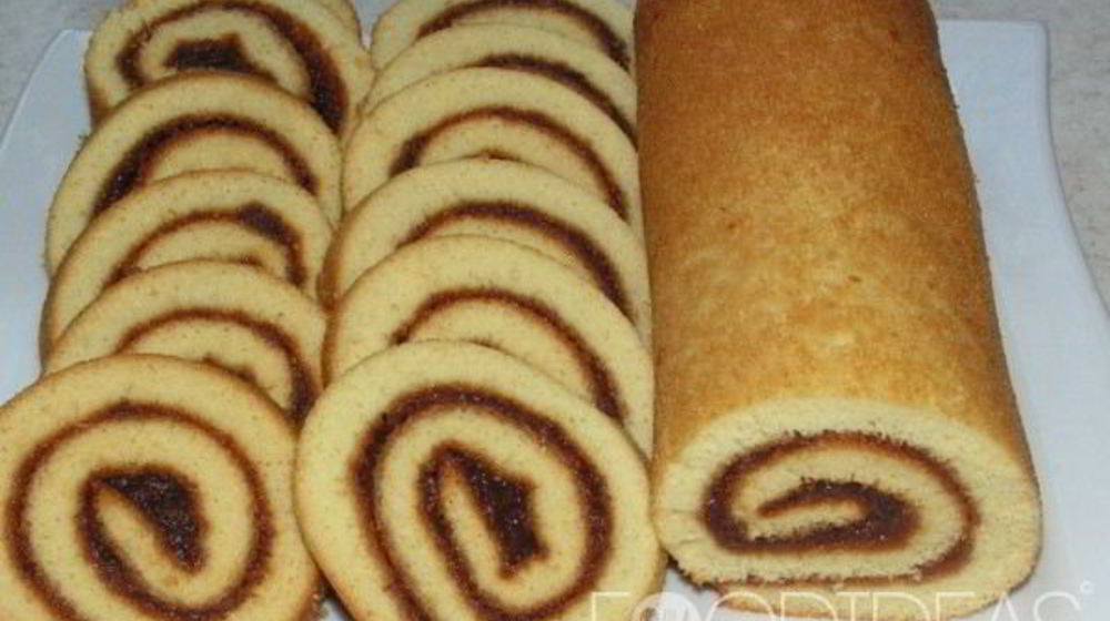 Как приготовить рулет с повидлом