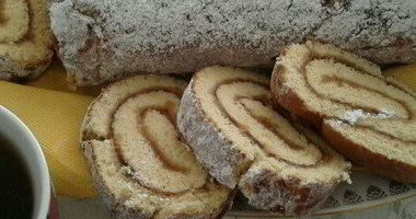 Рецепт Рулета с яблочным повидлом