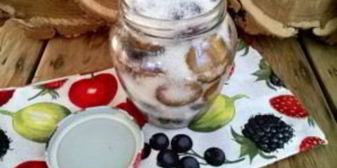 Рецепт сливы в собственном соку на зиму