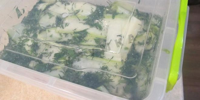 Рецепт быстрых малосольных кабачков