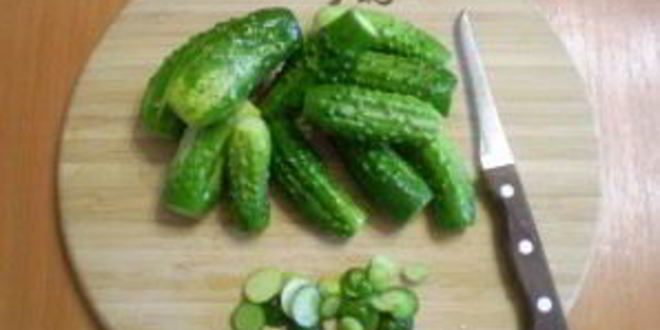 Рецепт быстрых малосольных огурцов в пакете