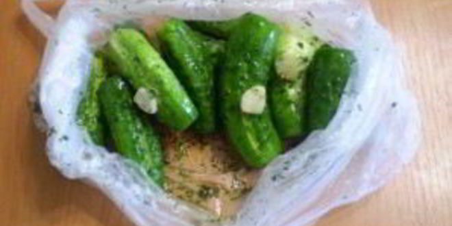 Рецепт быстрых малосольных огурцов в пакете
