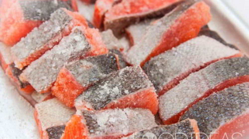 Как приготовить домашнюю соленую форель