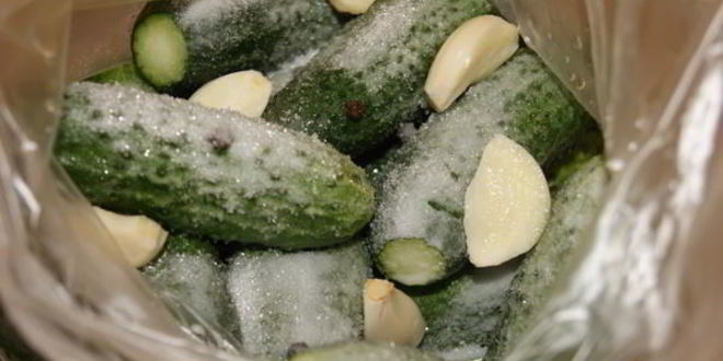 Рецепт малосольных огурчиков