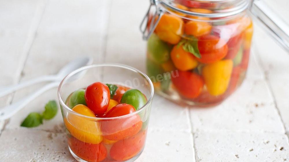 Как приготовить малосольные помидоры черри