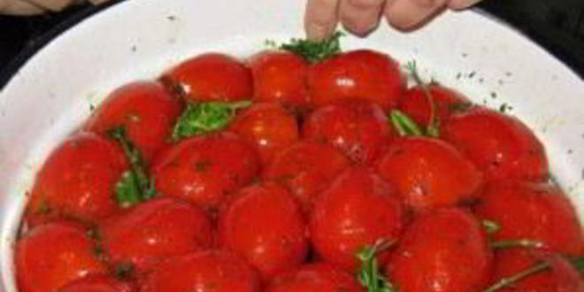 Рецепт малосольных помидоров